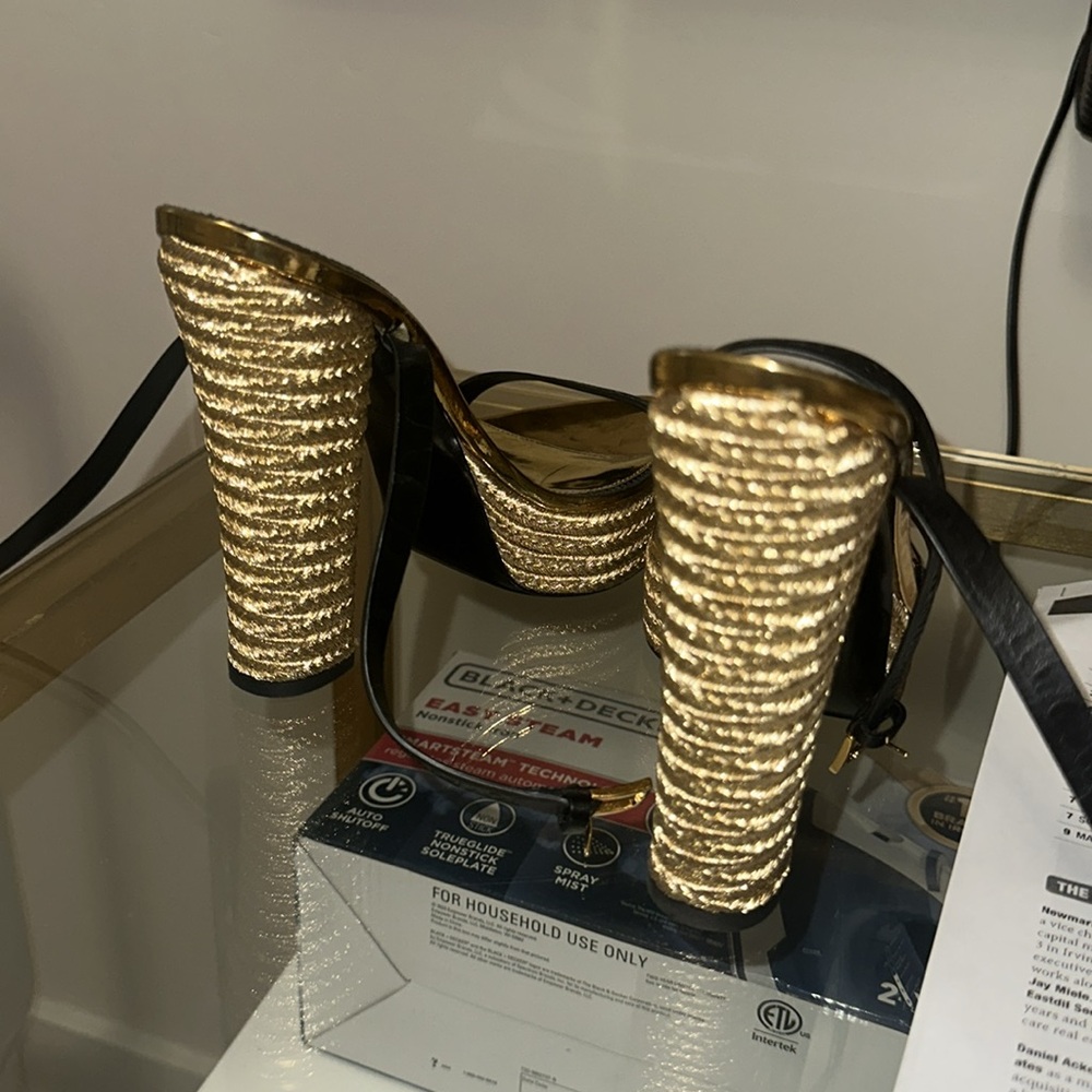 Tom Ford Logo Embossed Platform - image 3